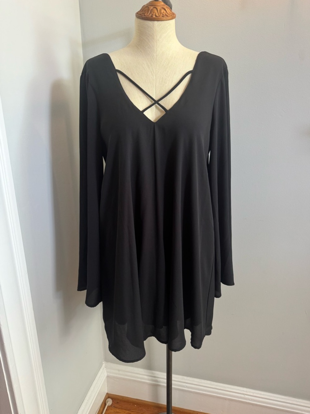 Show Me Your MuMu Black Long-Sleeve V-Neck Swing Dress with Crisscross Straps